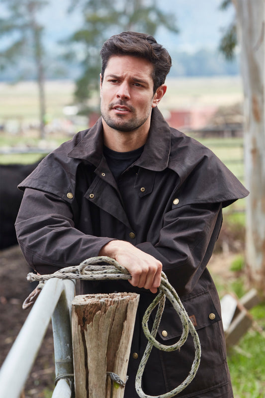 Burke & Wills - Balranald Short Coat