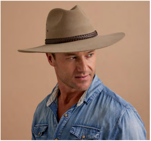 AVENEL - The Overflow Western